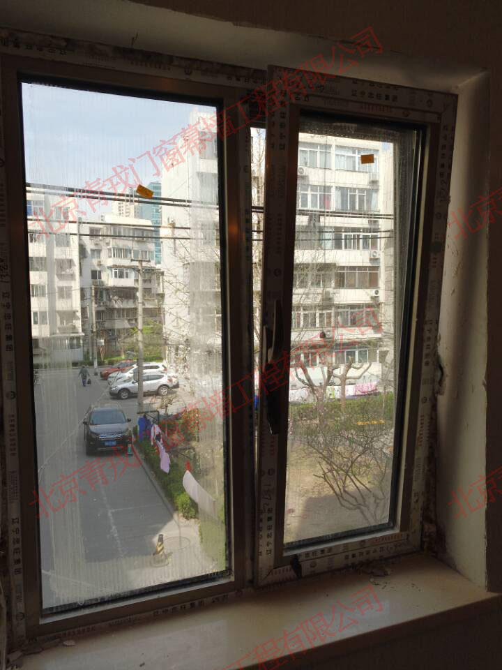 断桥铝门窗